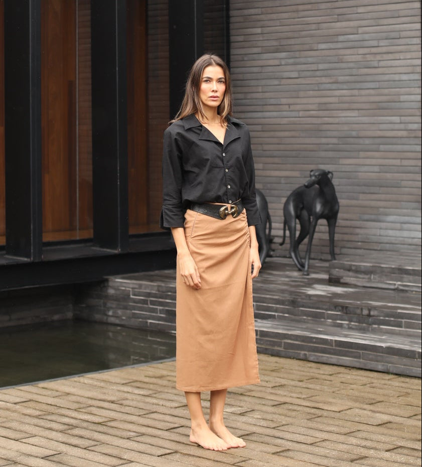 Camisa Negra Instinto