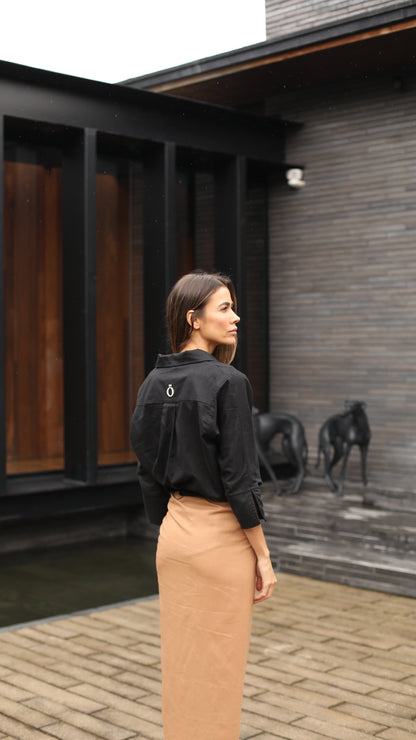 Camisa Negra Instinto