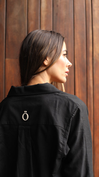 Camisa Negra Instinto